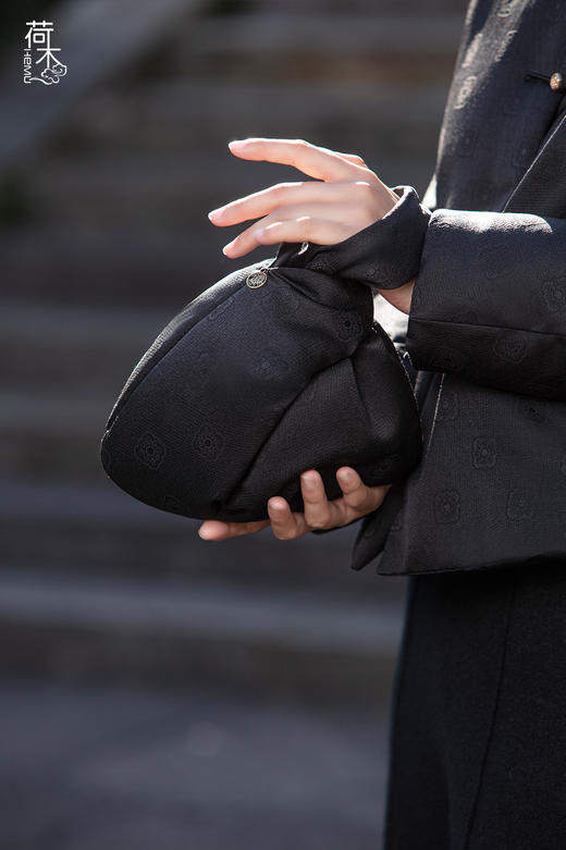 荷木HEMU丨望江南·羽绒手包 商品图3
