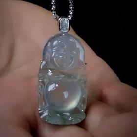 玻璃种翡翠站弥勒