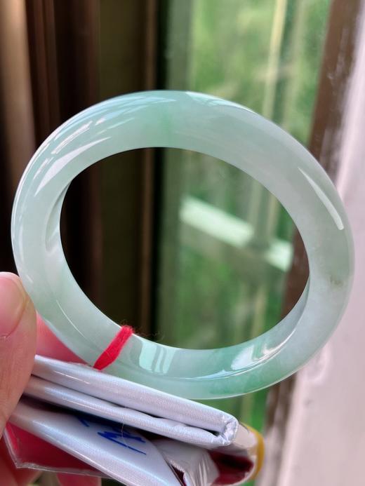 56正圈翡翠手镯 商品图2