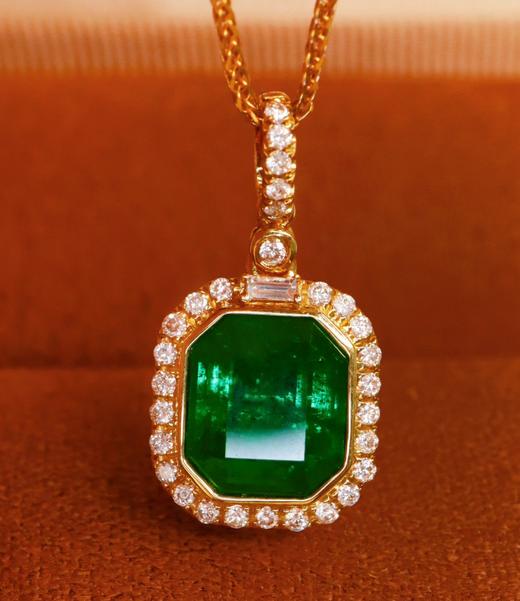 1.9ct刻面祖母绿吊坠 商品图0