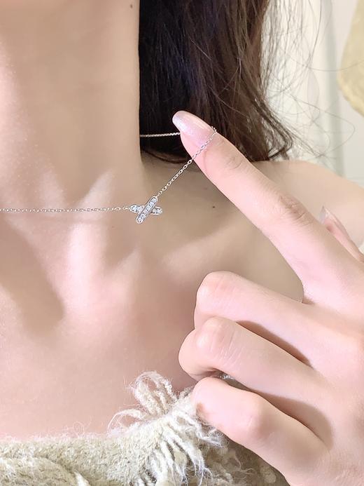 卡蒂罗/KADER 真我印象项链 轻奢时尚小众经典X造型可调节锁骨链 简约字符设计个性自由吊坠 925银 商品图4