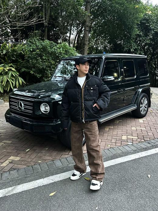 P家 翻袋铁牌 羽绒外套（JN） 商品图3