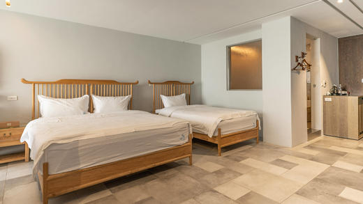 海院子303简约三人房大玩咖会员价 商品图0