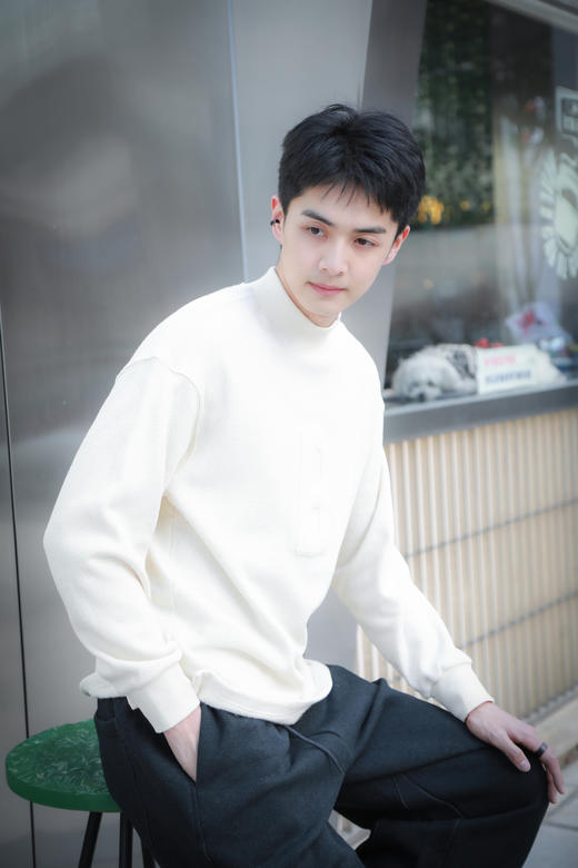 S442564269软糯肌理圆领卫衣 商品图2