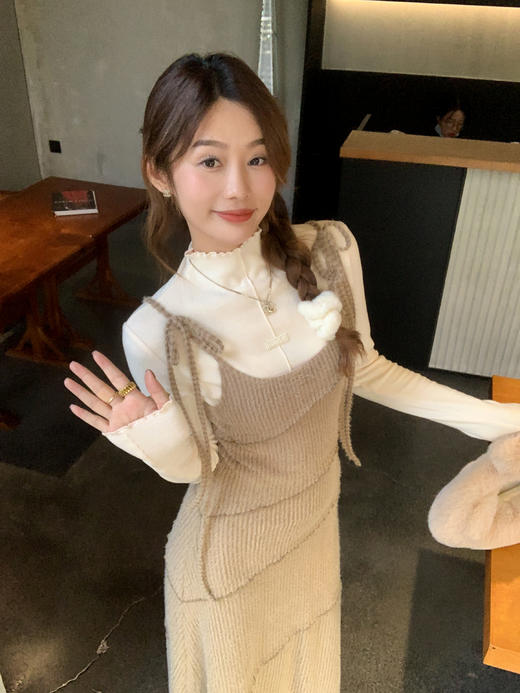 【169元任选2件】最后一波现货！【复古女郎】卡其色吊带裙 商品图9
