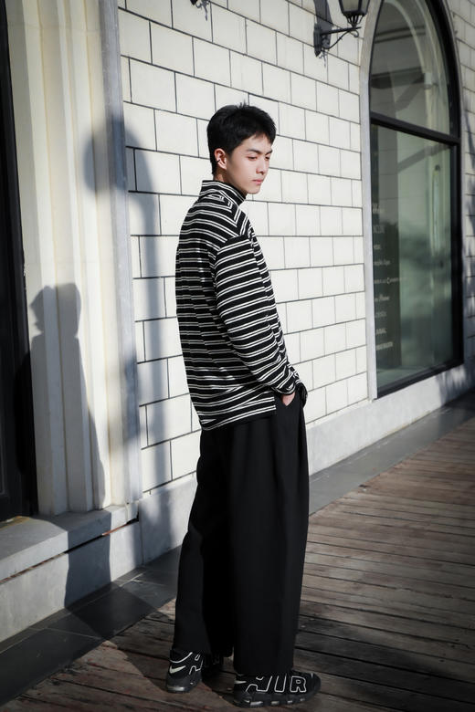 S44241194条纹高领长袖T恤 商品图7