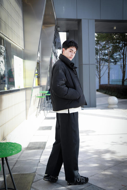 S445874491简约休闲羽绒服 商品图3