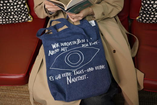 永远的K系列文创（卡夫卡）：手提袋、冰箱贴、眼镜布 商品图1