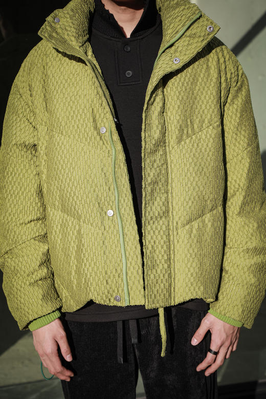 S442574400肌理保暖羽绒服 商品图1