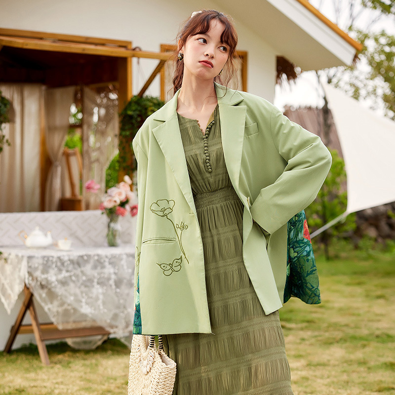 梵高艺术雌念丛生2024春季新款简约时尚印花西装外套