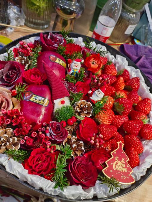 平安圣诞夜草莓苹果礼盒 商品图2