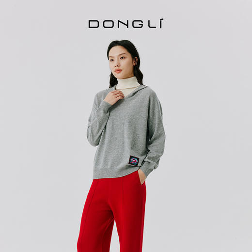 东黎 • 山羊绒女士秋冬蛇来运转连帽套衫 5010 商品图2