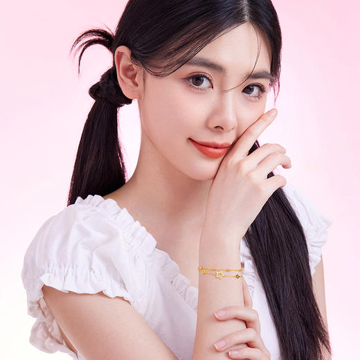 周六福黄18K金手链女五角星多圆珠彩金双层双链调节手饰送女友礼物 商品图3