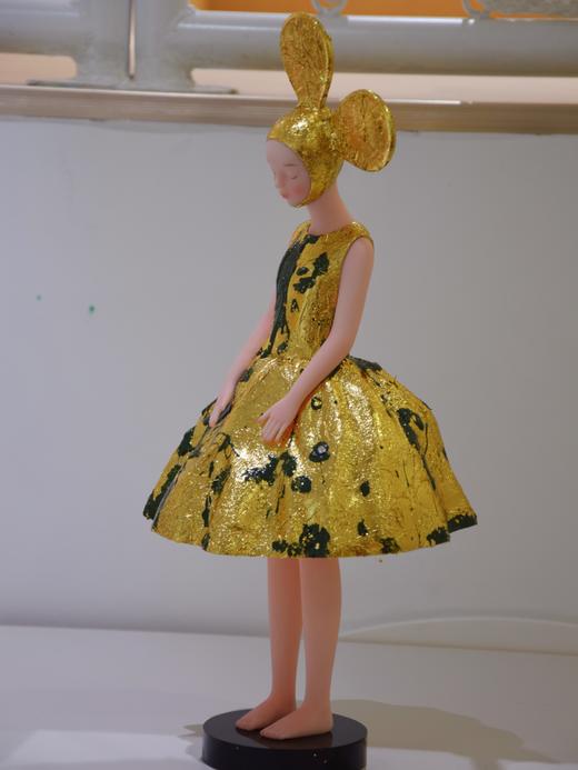 张驰《金绿交织的梦》然女孩 商品图1