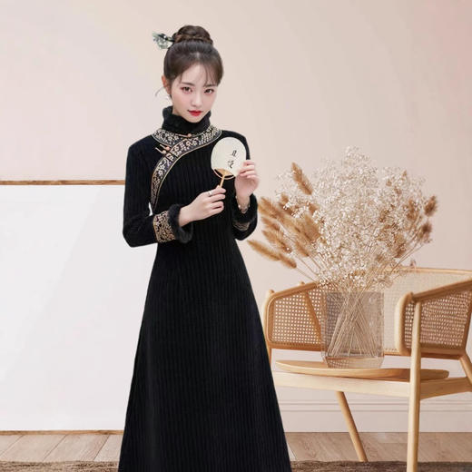 新中式高端改良2024新款国风秋冬红色大码九分袖旗袍GY-1501 商品图2