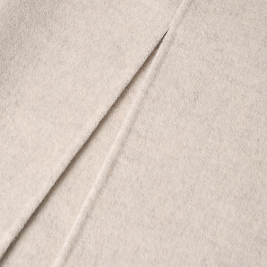 VIMAGE纬漫纪高腰羊毛羊绒舒适开叉半身裙冬季新款V2206829 商品图3