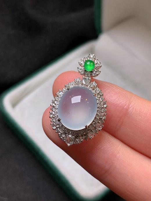 蛋面翡翠吊坠 商品图0