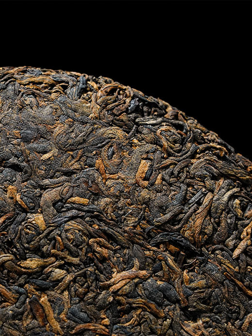 【渡】2020年老曼峨核心产区古树春茶，严选老曼峨115号茶农：岩温帅家原料，老曼峨的茶先苦后甜 357克/饼 商品图3