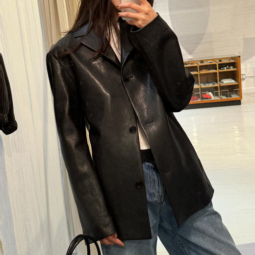 ROMI STUDIO“棕标甄选”100%羊皮肌理感西装版皮衣外套RW24WWG0380 商品图1