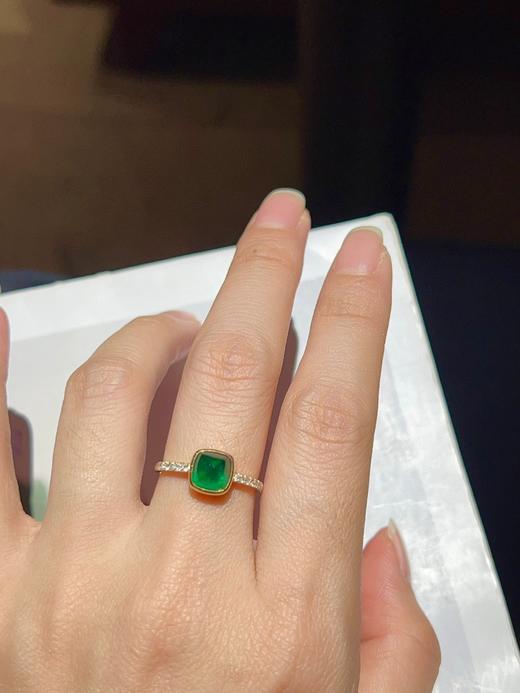 1.48ct糖塔祖母绿戒指 商品图0