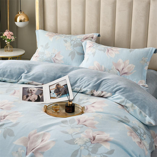 多喜爱浅韵芳菲绒类四件套【分仓直发，72小时发货，周末节假日不发货】 商品图2