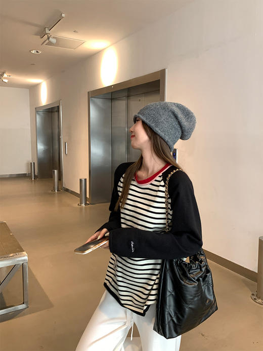 <曾小咸推荐> 	黑白条纹撞色针织长袖 日常109/件 活动价89.99/件！【预售款，预计3-15天发货】 商品图4