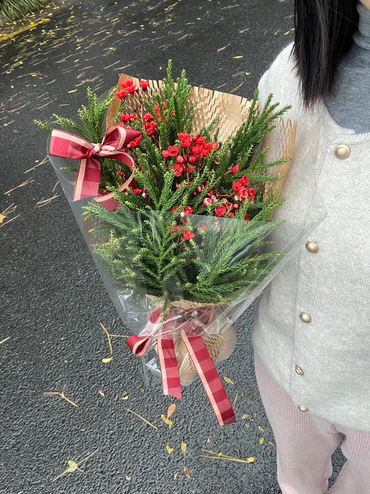 【happy圣诞~】AB级红色腊梅2 -3支+AB级天竺少女2-3小支＋包装纸2张＋红色丝带一段 商品图1