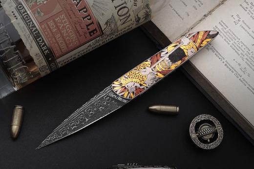 三希堂  现代刀系列  亚述之王雕金小折  未开刃 商品图0