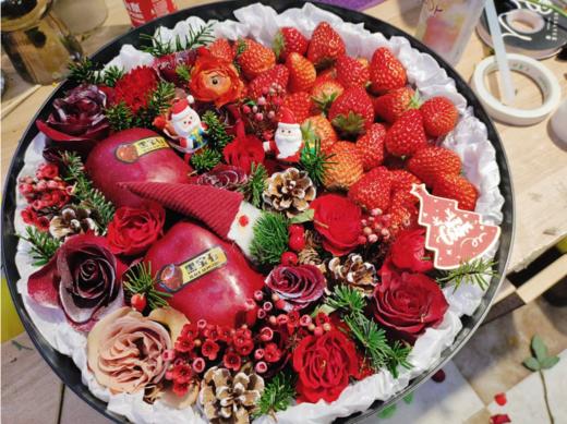 平安圣诞夜草莓苹果礼盒 商品图0