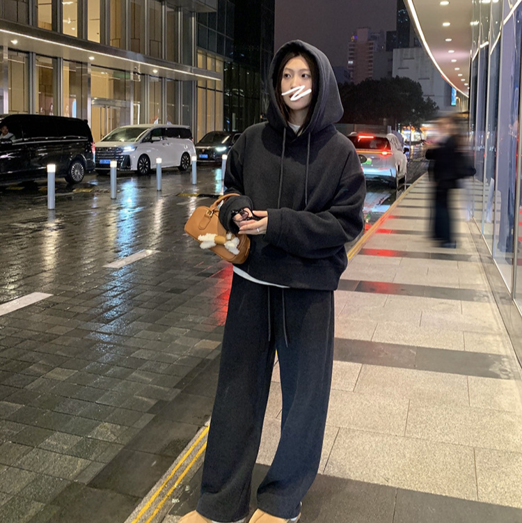 （预售3-7天）冬季气质舒芙蕾重磅高克重休闲韩系加绒连帽卫衣阔腿裤套装女装