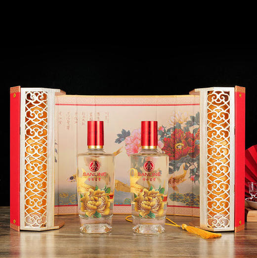 五粮液传世富贵卷轴礼盒装 商品图2