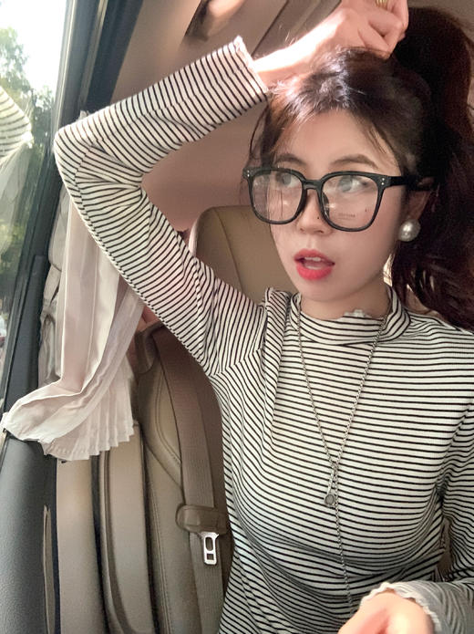 【99元任选2件】 微信粉丝秒杀专场 仅此今天 活动结束下架 条纹打底衫 商品图2