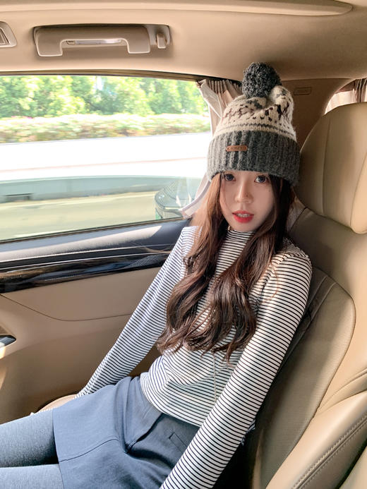 【99元任选2件】 微信粉丝秒杀专场 仅此今天 活动结束下架 条纹打底衫 商品图1