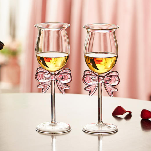 摩登主妇 红酒杯套装酒具香槟杯一对礼盒轻奢高脚杯子结婚新婚礼物 商品图1