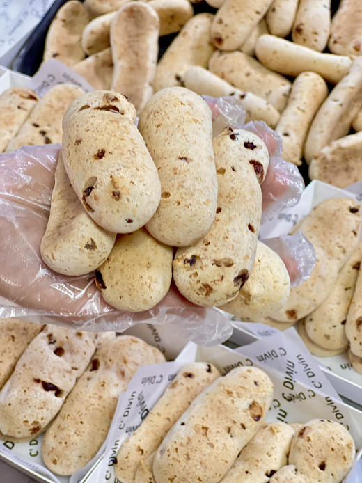 糯叽叽麻薯条一盒八到十支装哟(因为纯手工出品大小不一所以称净重120g为准)（抖音团购价9.9元） 商品图2