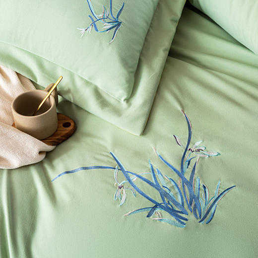 多喜爱兰亭如梦爱摩卡绒保暖舒适磨毛四件套【分仓直发，72小时发货，周末节假日不发货】 商品图6