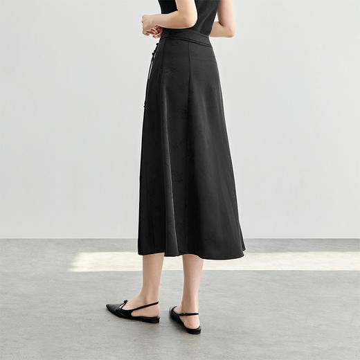 【内购】新中式国风重工暗纹提花可拆卸盘扣吊坠A字显瘦改良马面裙-151Q58145 商品图2