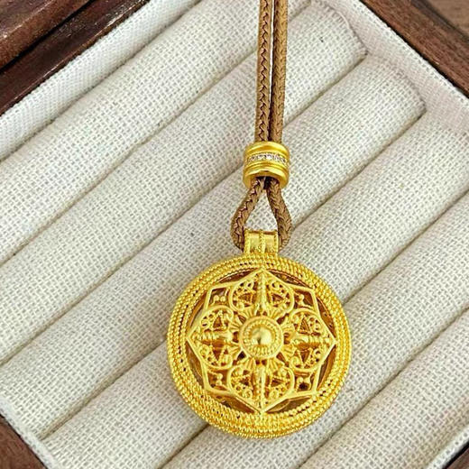 【精美饰品|合金项链合集】色泽温润华而不炫，经过匠心工艺打造，造型饱满圆润线条流畅，錾刻纹饰细节清晰，做工精致立体，质感醇厚古朴，适合多场景佩戴，多种款式可选 商品图6