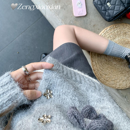 <曾小咸推荐>2.14现货秒杀 ！微信超特价！立体花朵毛织开衫 日常209.99 立减120 秒杀89.99！！ 商品图1