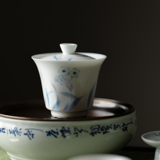 束刻<手绘青花水仙盖碗> 商品图2