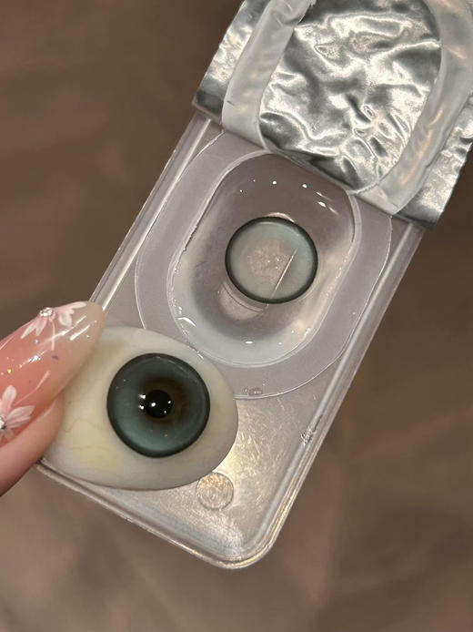 Blush girl 氧气苏打 半年抛 2片 14.5mm 参考着色13.9mm 基弧8.6 含水38% 新锐国货 商品图3