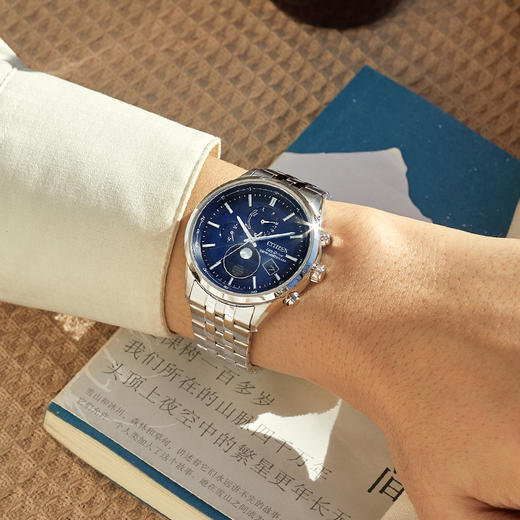 西铁城CITIZEN光动能电波不锈钢带月相时尚男表BY1030-50L 商品图3