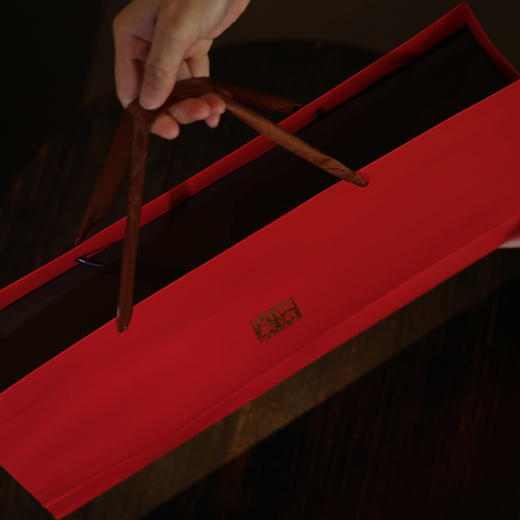 【茶礼】澜沧古茶景迈春香双饼礼盒装套组2019年熟茶+2013年生茶组合装714g 商品图3