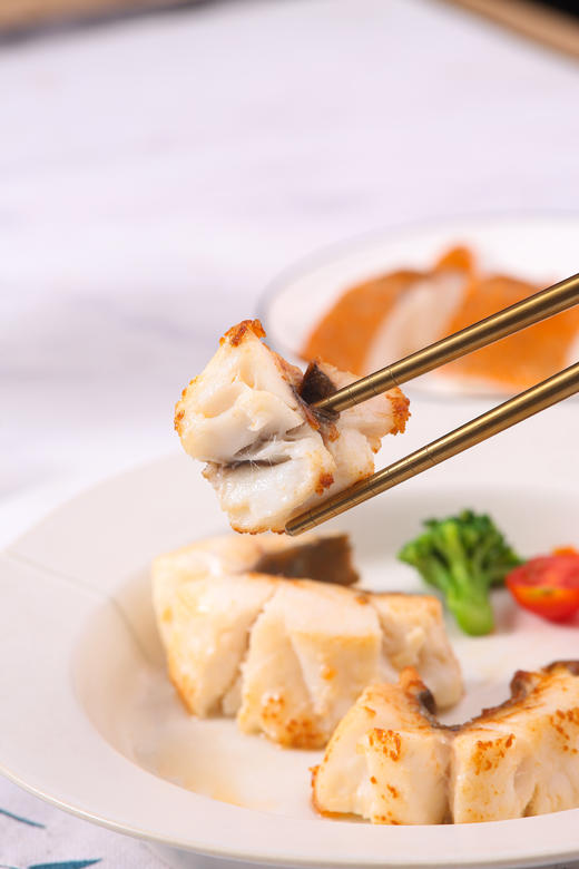 生鲜礼盒【长寿鱼礼盒】一盒一条约2000–2500克 年年有鱼海鲜礼盒 深海海鱼 好寓好 刺少 青岛顺丰/京东发货 {冷冻生鲜请及时签收} 商品图7