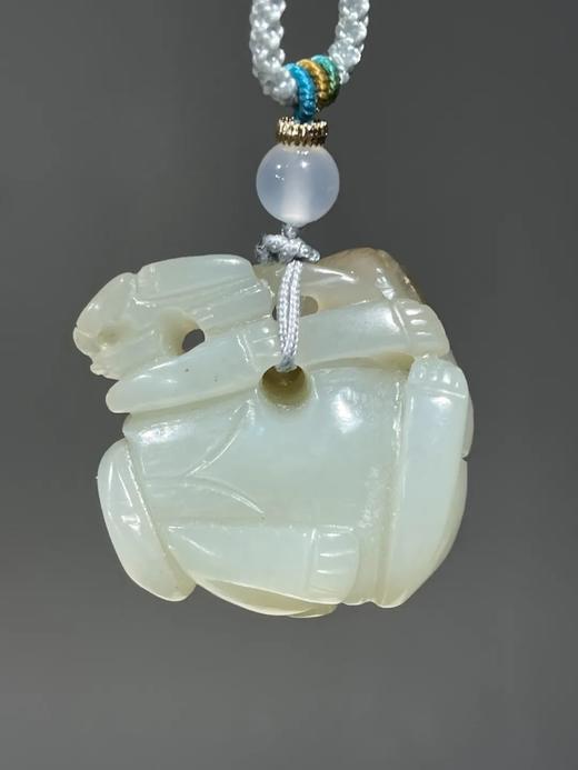 褐沁籽料白玉巧色镂雕子母瑞狮，顺丰包邮 商品图4