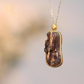 月下奇莲丨天然芽庄白奇楠包金吊坠 沉水级 SP8955