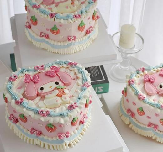 三丽鸥 美乐蒂浮雕手绘裱花 商品图1