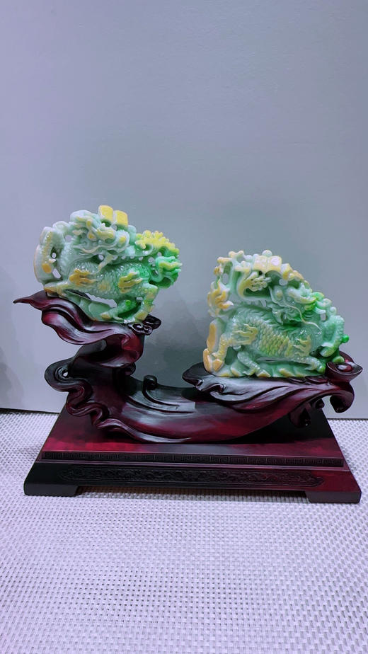 620746翡翠摆件【麒麟纳福】 商品图4