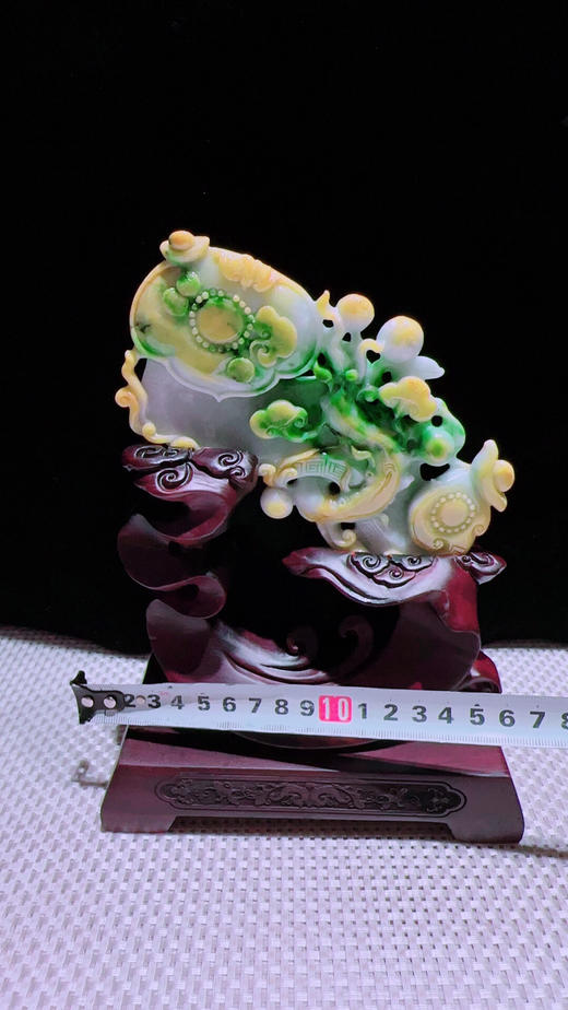 620731翡翠摆件【如意】 商品图1