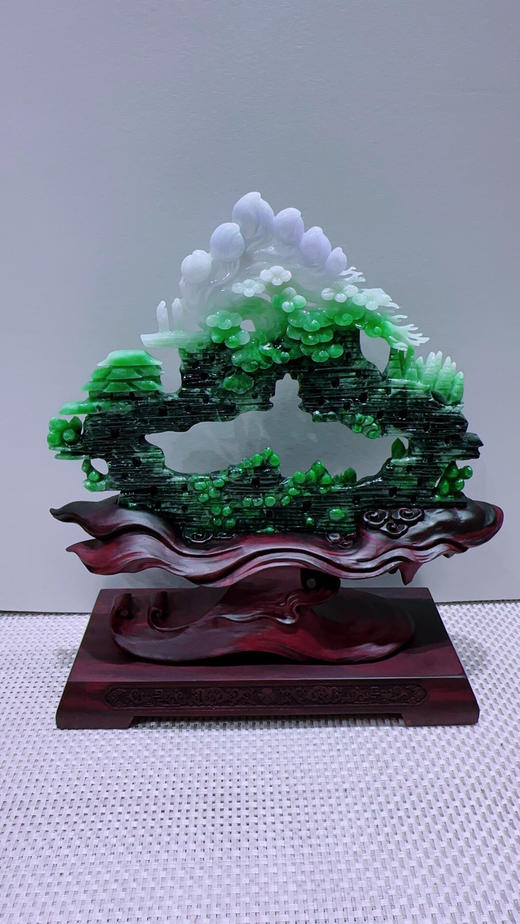 620748翡翠摆件【富贵满堂 梅开五福】 商品图4